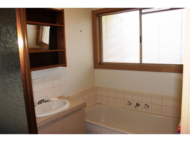 5 Erin Court, Rhyll VIC 3923