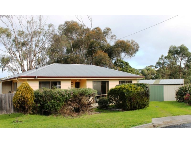 5 Erin Court, Rhyll VIC 3923