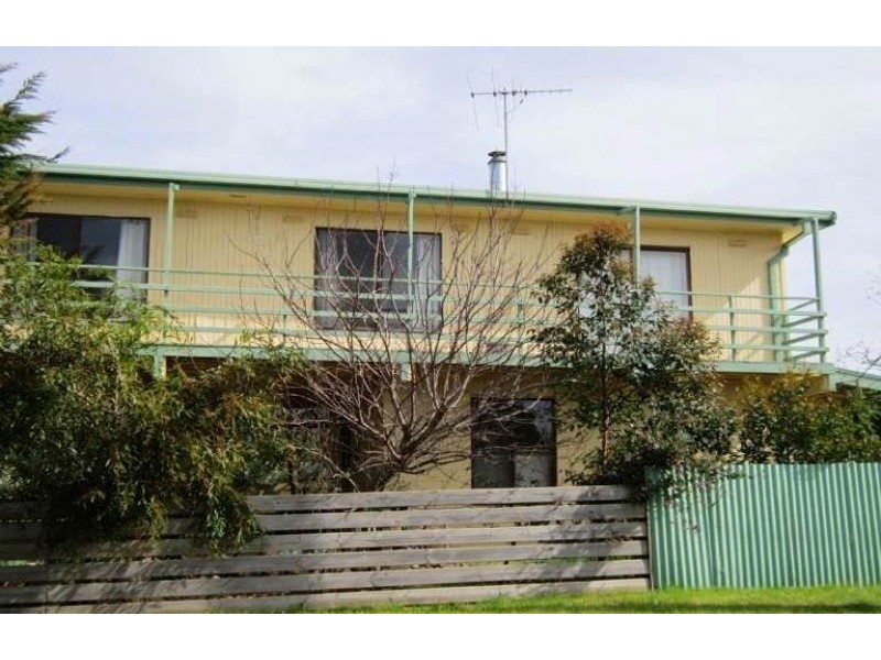 2 Hallway Drive, Wimbledon Heights VIC 3922