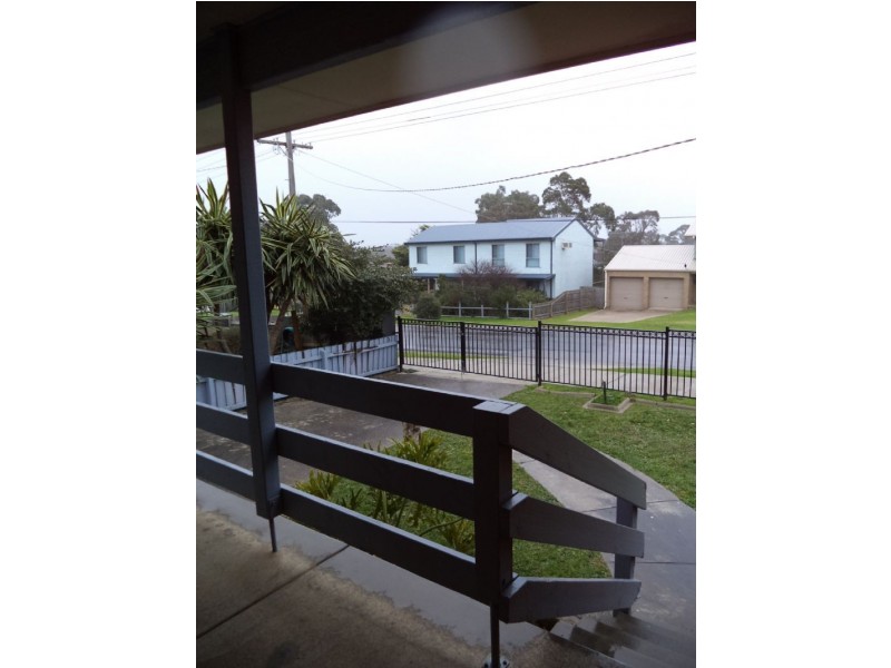 249 Settlement Road, Cowes VIC 3922