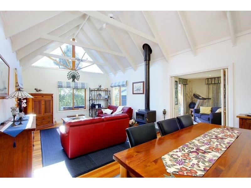 5 Honeyeater Drive, Silverleaves VIC 3922