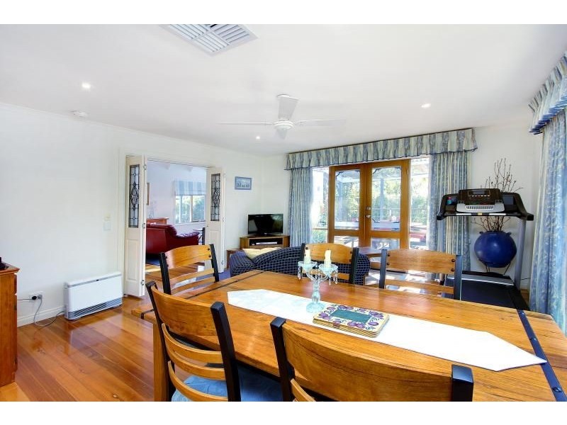 5 Honeyeater Drive, Silverleaves VIC 3922