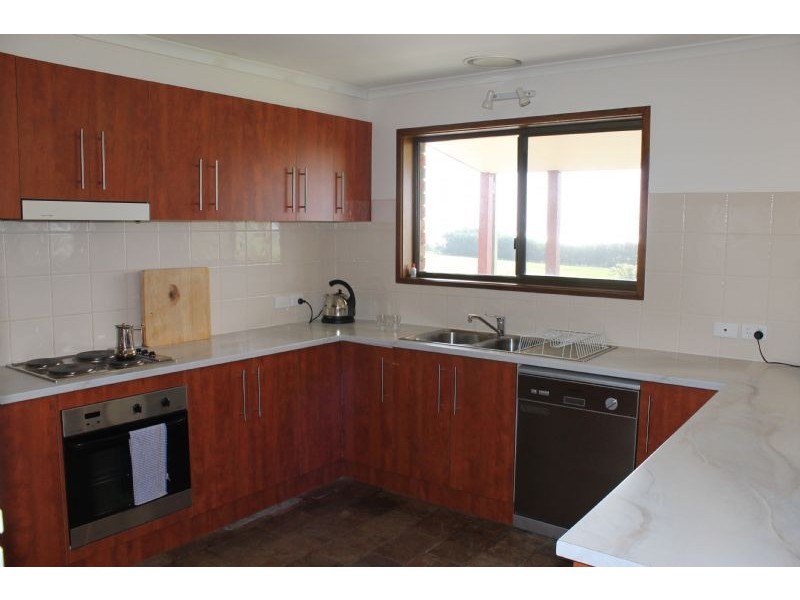 1A/25-27 Small Court, San Remo VIC 3925