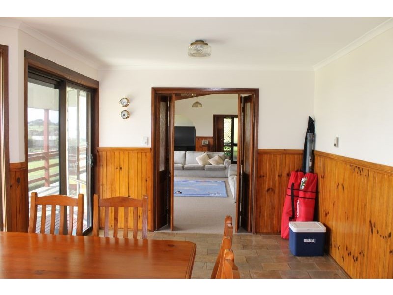 1A/25-27 Small Court, San Remo VIC 3925