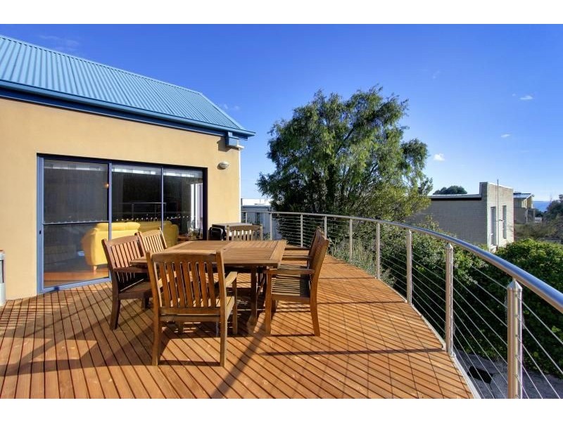 3/7 Walpole Street, Cowes VIC 3922