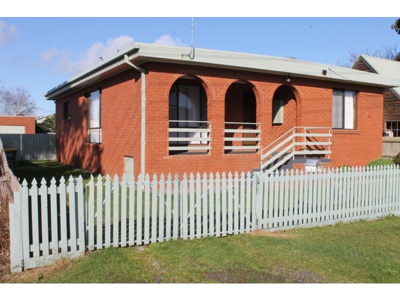 29 Irving Road, Cowes VIC 3922