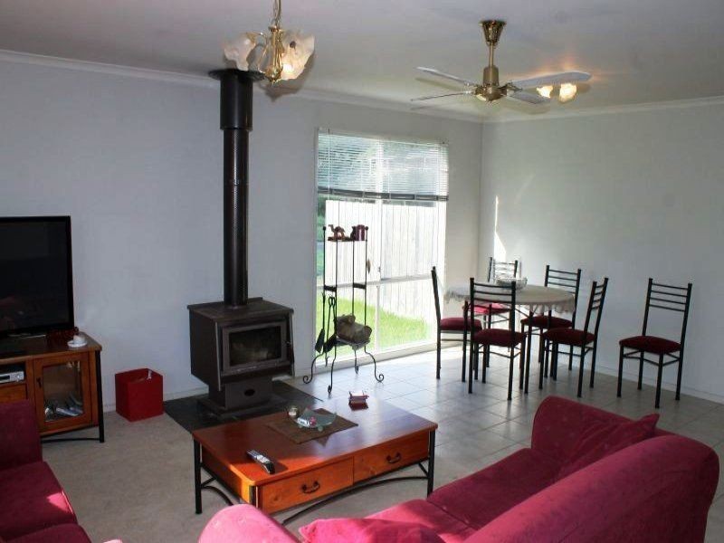 18 Galleon Crescent, Sunset Strip VIC 3922