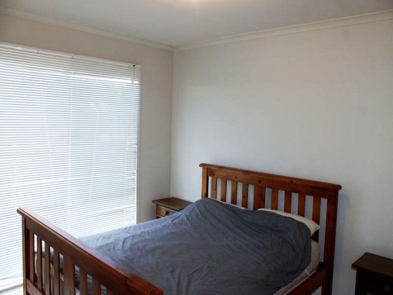 18 Galleon Crescent, Sunset Strip VIC 3922