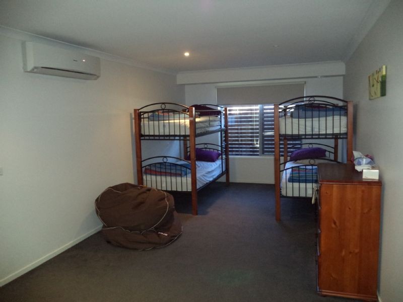 2 Chloe Close, Cowes VIC 3922