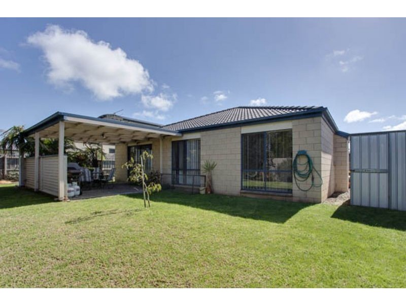 32 Katherine Circuit, Cowes VIC 3922