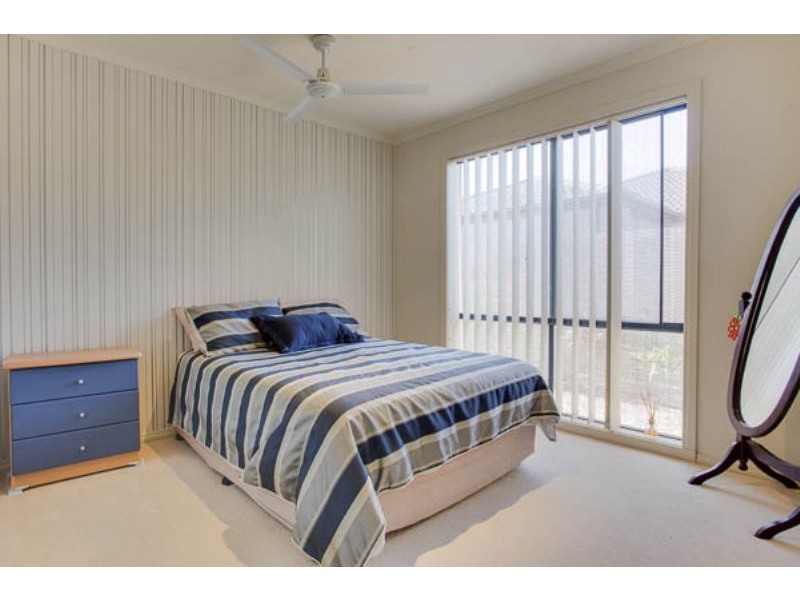 32 Katherine Circuit, Cowes VIC 3922