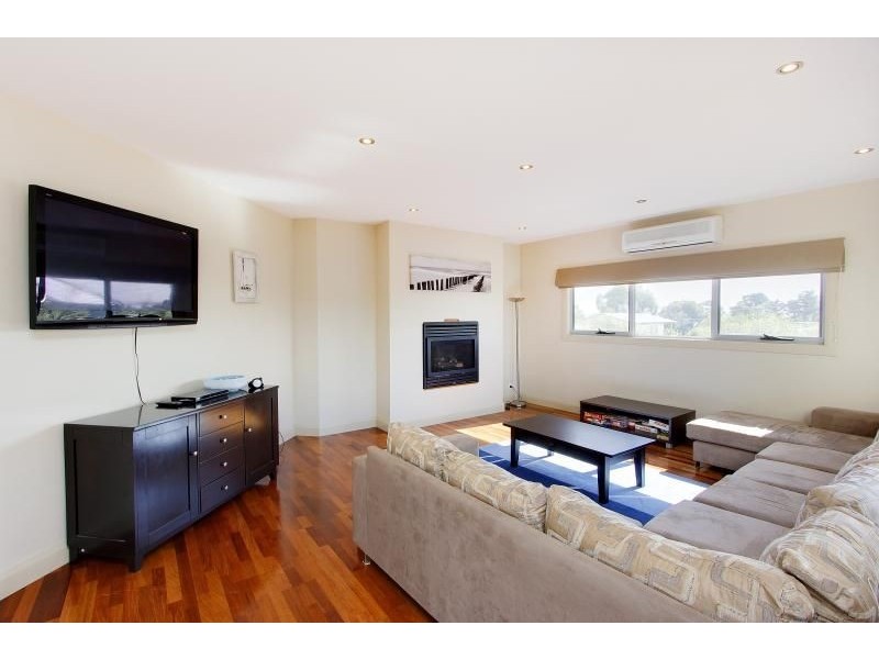 76 Katherine Circuit, Cowes VIC 3922