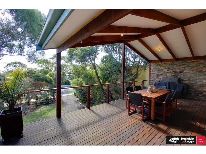 259  Settlement Road, Cowes VIC 3922