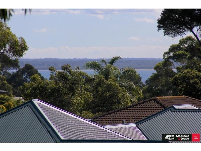 259  Settlement Road, Cowes VIC 3922