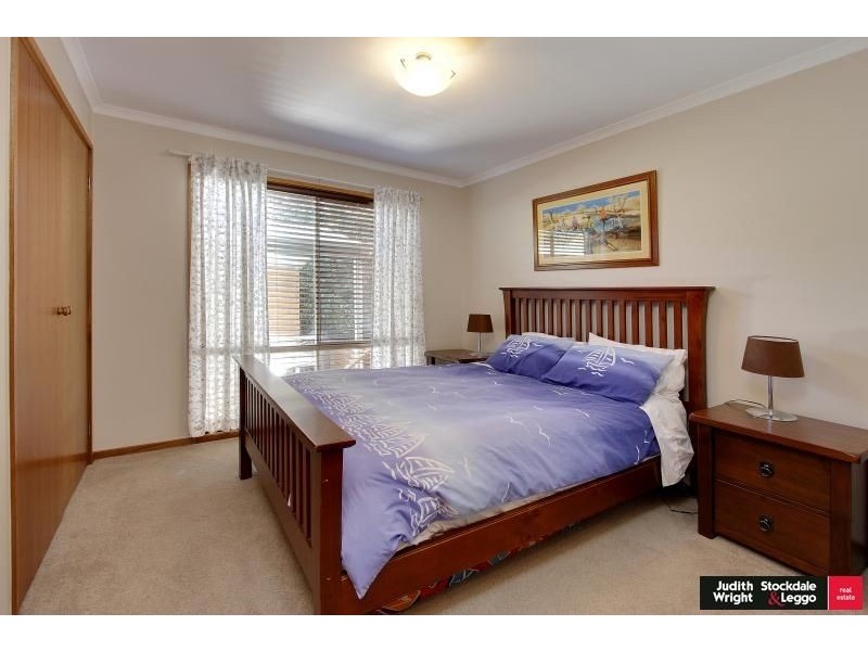 259  Settlement Road, Cowes VIC 3922