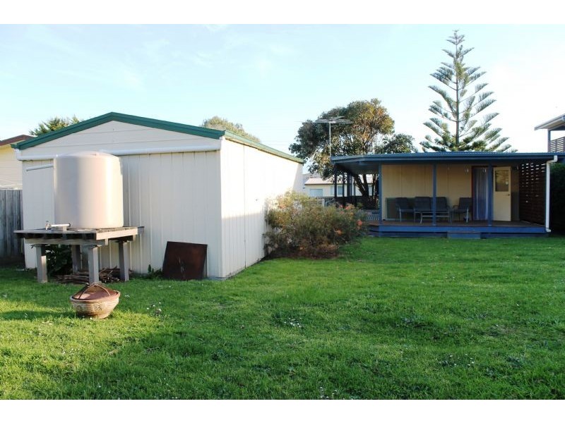 18 Hill Street, Sunderland Bay VIC 3922