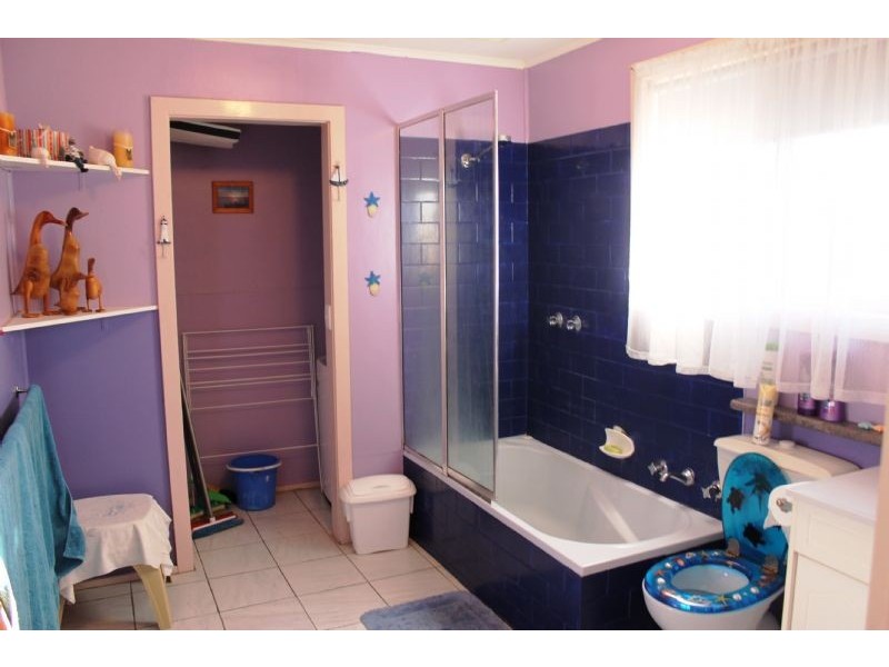 18 Hill Street, Sunderland Bay VIC 3922