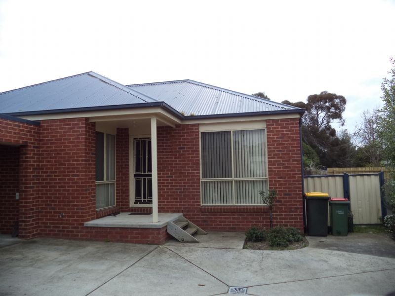 2/146 Settlement Road, Cowes VIC 3922