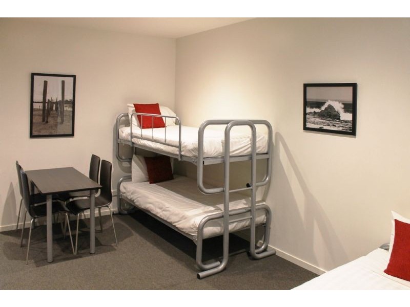 341/2-3 The Esplanade, Cowes VIC 3922