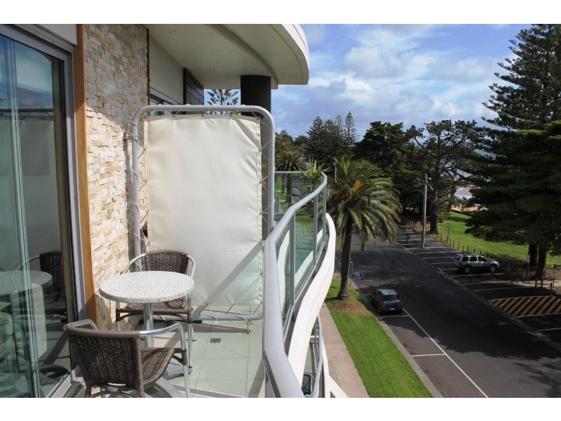 341/2-3 The Esplanade, Cowes VIC 3922
