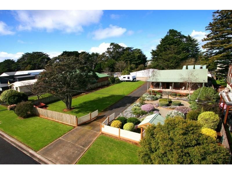 5-7 Parrakoola Way, Cowes VIC 3922