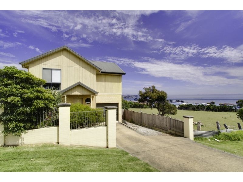 1/39-41 Panorama Drive, San Remo VIC 3925