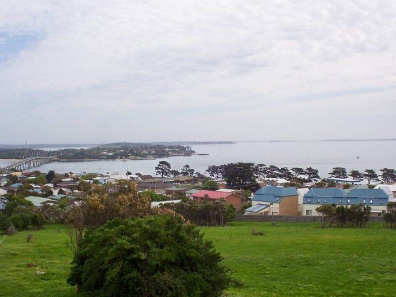 1/39-41 Panorama Drive, San Remo VIC 3925