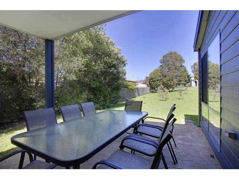 6 Endeavour Court, Cowes VIC 3922
