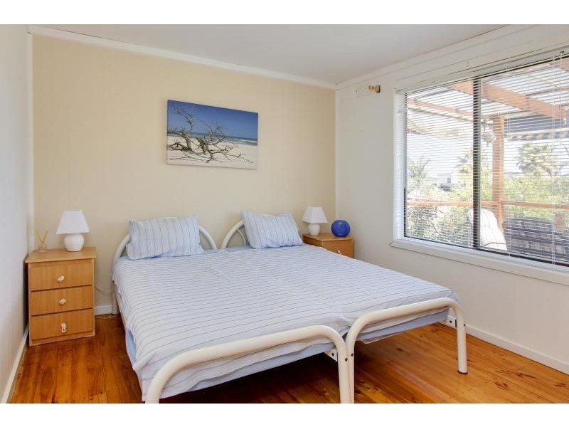 68 Red Rocks Road, Cowes VIC 3922