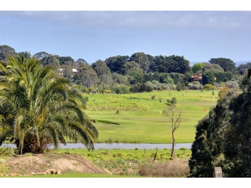 68 Red Rocks Road, Cowes VIC 3922