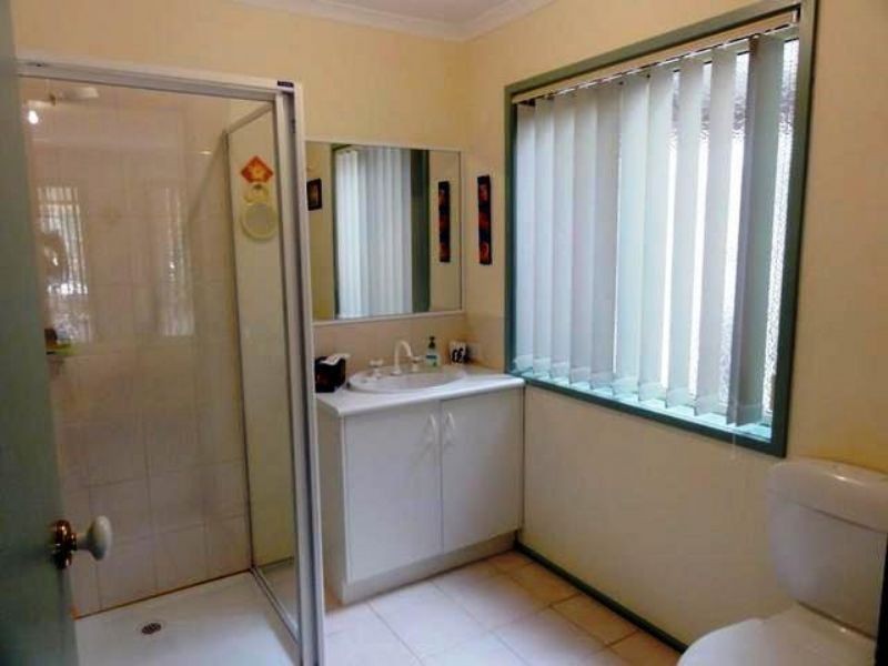 4 Collins Street, Silverleaves VIC 3922