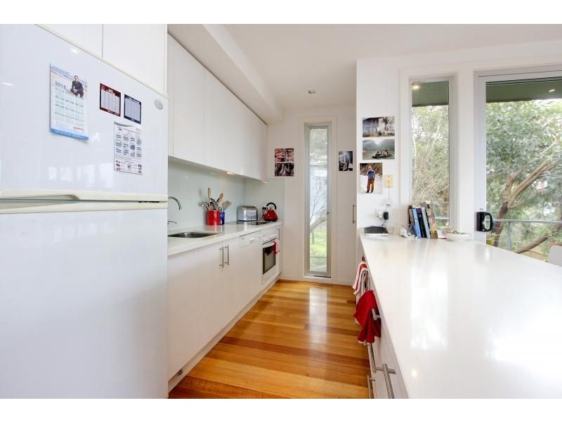 5 Waikiki Cresent, Smiths Beach VIC 3922