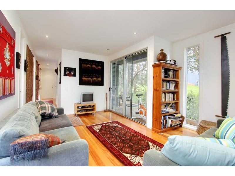 5 Waikiki Cresent, Smiths Beach VIC 3922