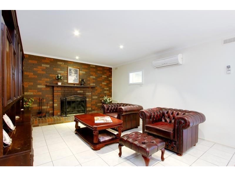 26 McRae Avenue, Cowes VIC 3922