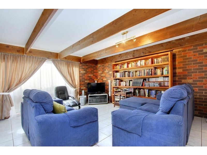 26 McRae Avenue, Cowes VIC 3922