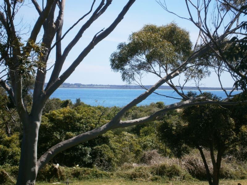 26 McRae Avenue, Cowes VIC 3922