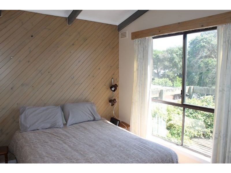 256 Church Street, Cowes VIC 3922