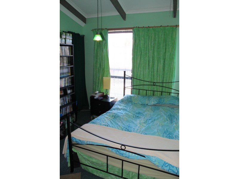 256 Church Street, Cowes VIC 3922