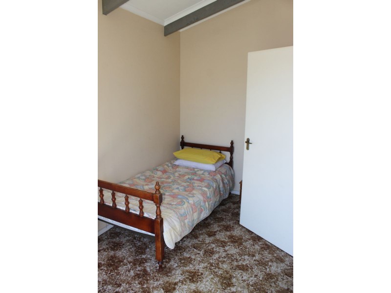 256 Church Street, Cowes VIC 3922