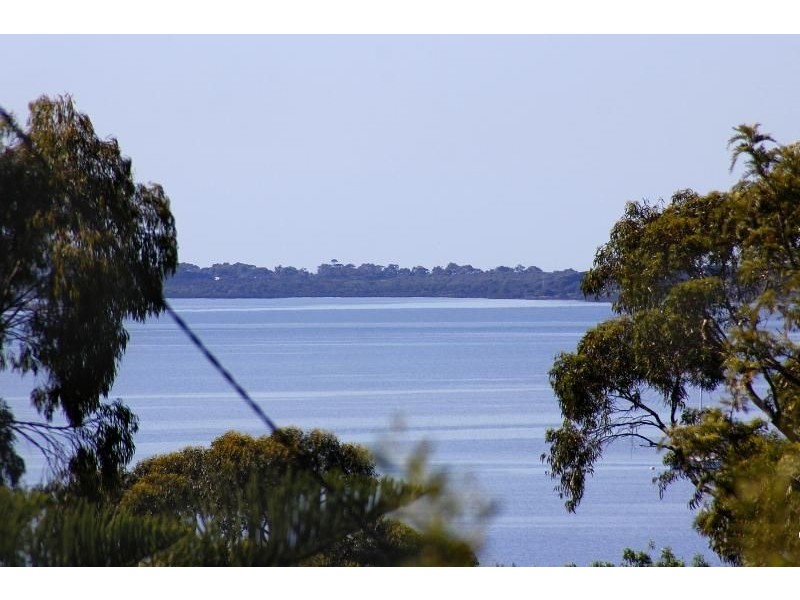 6 Southampton Street, Rhyll VIC 3923