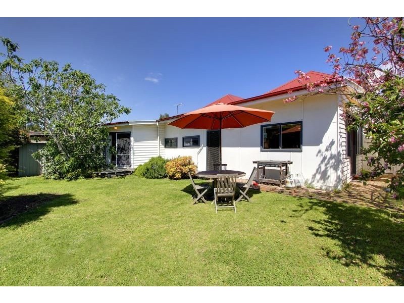 3 Genesta Street, Cowes VIC 3922