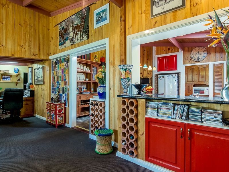 9-11 San Remo Crescent, Sunset Strip VIC 3922