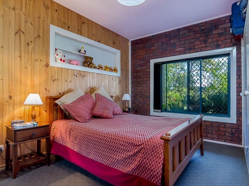 9-11 San Remo Crescent, Sunset Strip VIC 3922