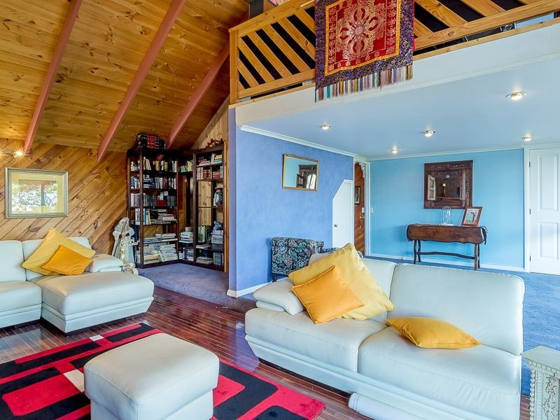 9-11 San Remo Crescent, Sunset Strip VIC 3922