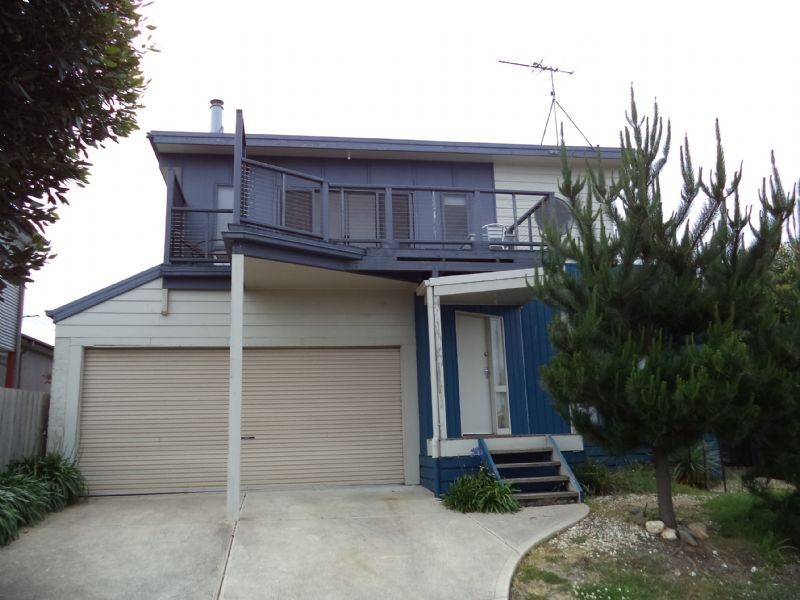 73 Penniwells Drive, San Remo VIC 3925