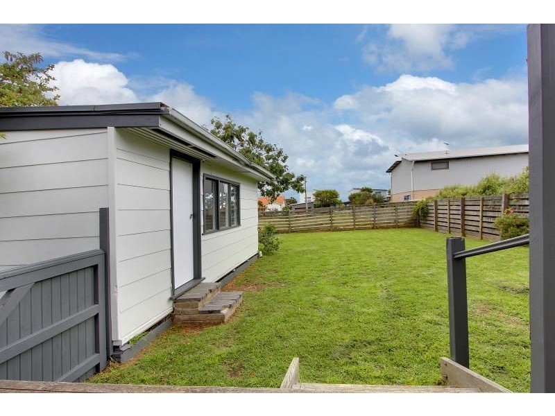 60 Tampa Road, Cape Woolamai VIC 3925