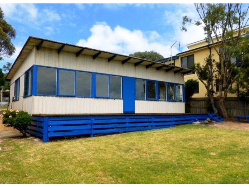 8 Seahaven Drive, Ventnor VIC 3922