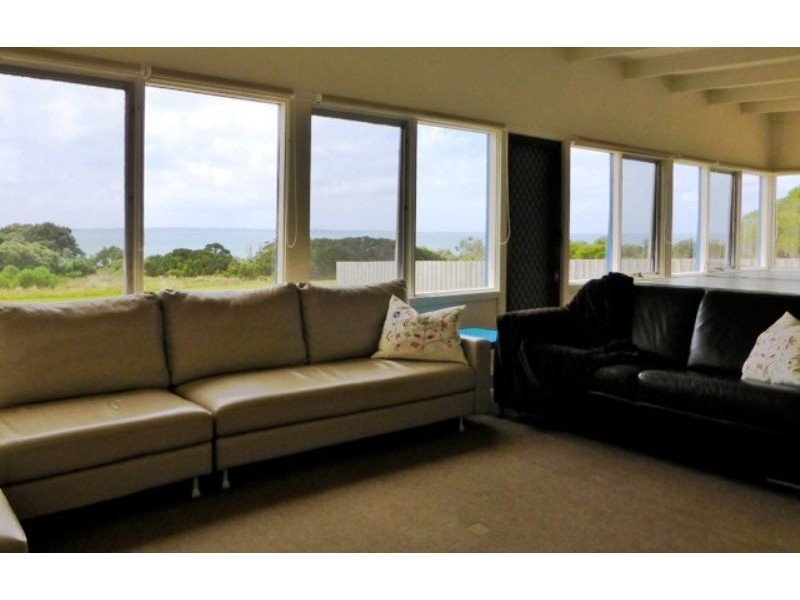 8 Seahaven Drive, Ventnor VIC 3922