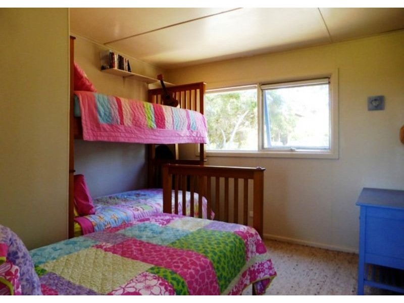 8 Seahaven Drive, Ventnor VIC 3922