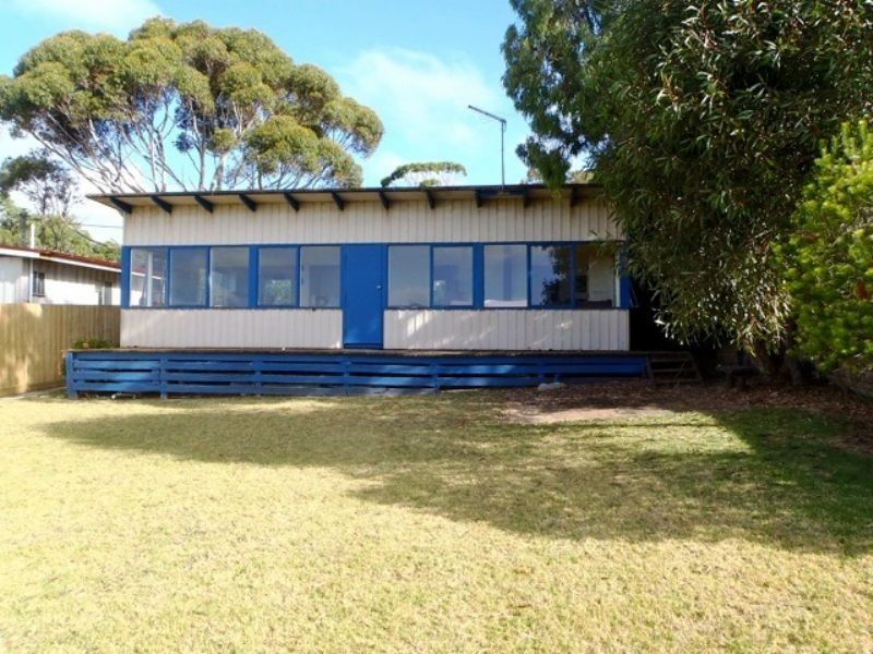 8 Seahaven Drive, Ventnor VIC 3922
